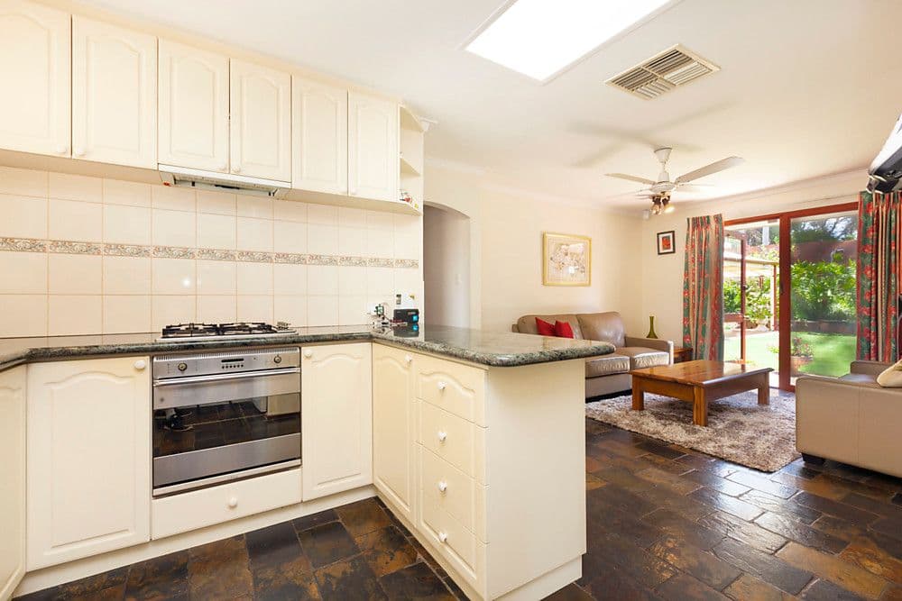 31 Pentland Avenue, Duncraig WA 6023, Duncraig - Thumbnail 3