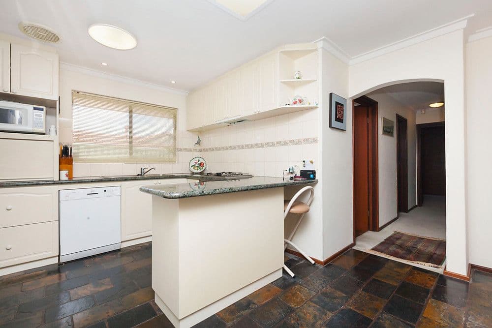 31 Pentland Avenue, Duncraig WA 6023, Duncraig - Thumbnail 4