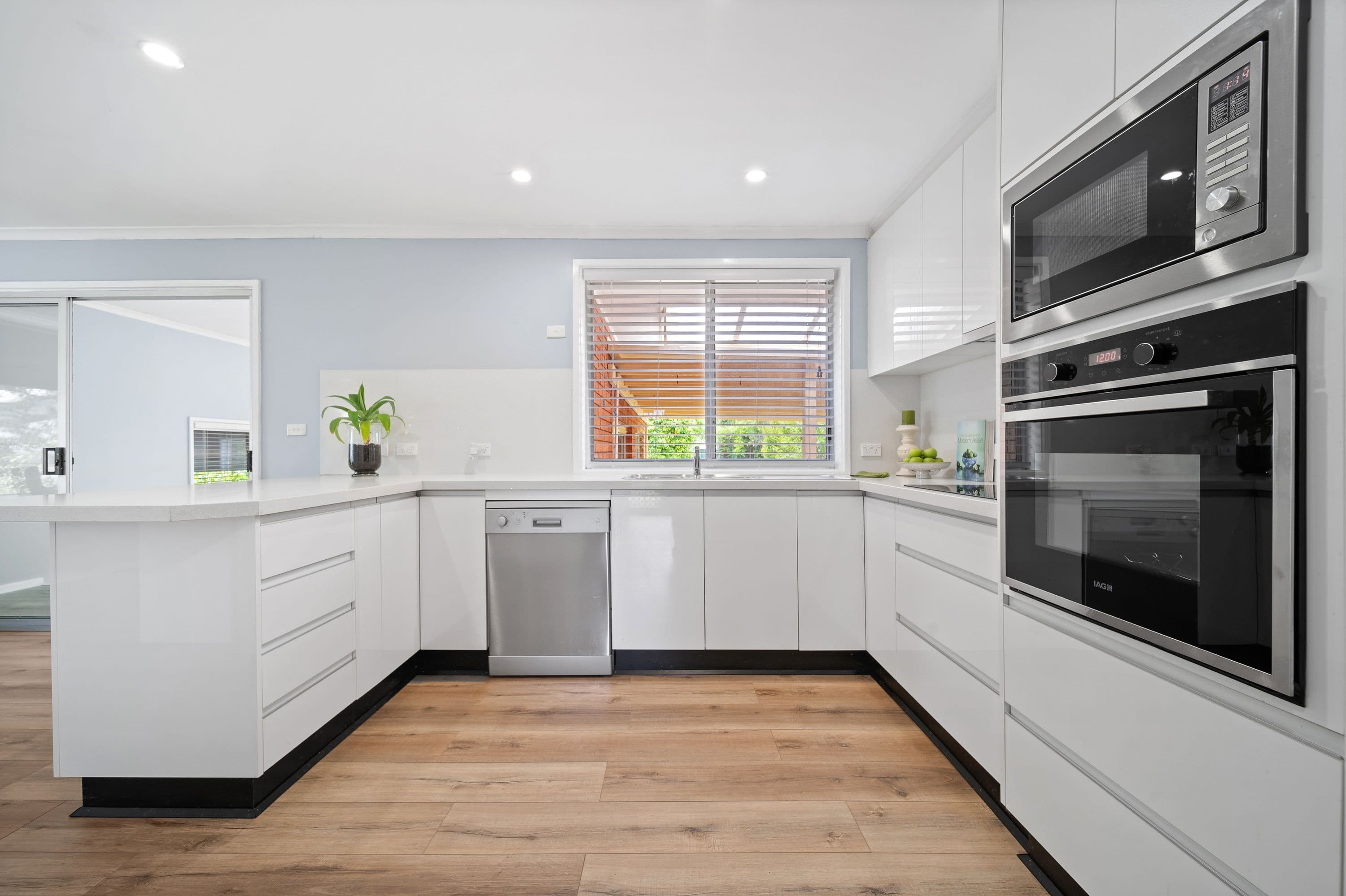 6 Dunbar Street, Fraser ACT 2615, Fraser - Thumbnail 4