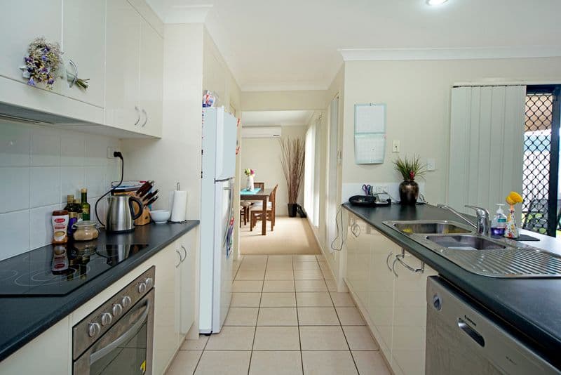 24 Gerard Street, PACIFIC PINES QLD 4211, Pacific Pines - Thumbnail 2