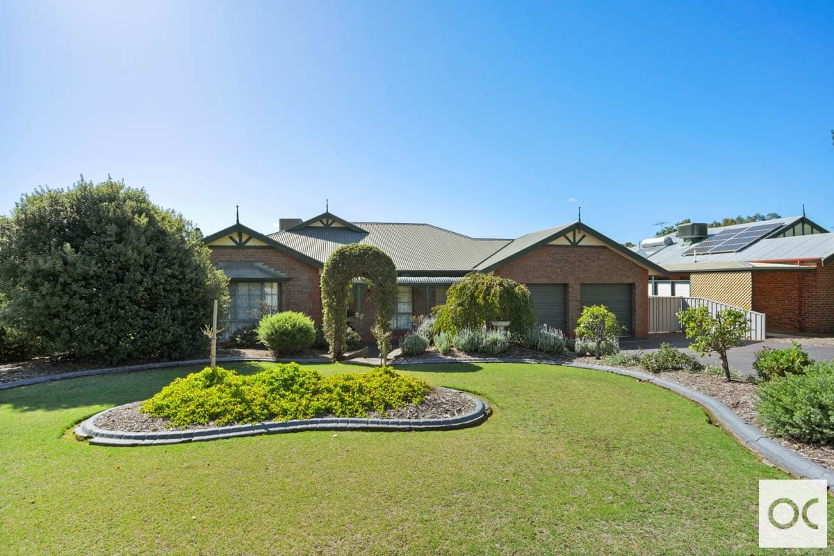 15 Semmens Road, McLaren Vale - Image 1