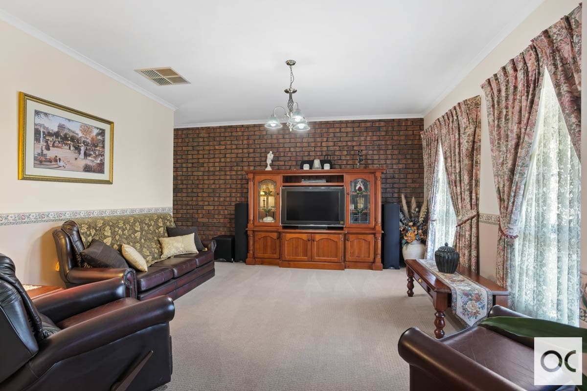 15 Semmens Road, McLaren Vale - Thumbnail 3