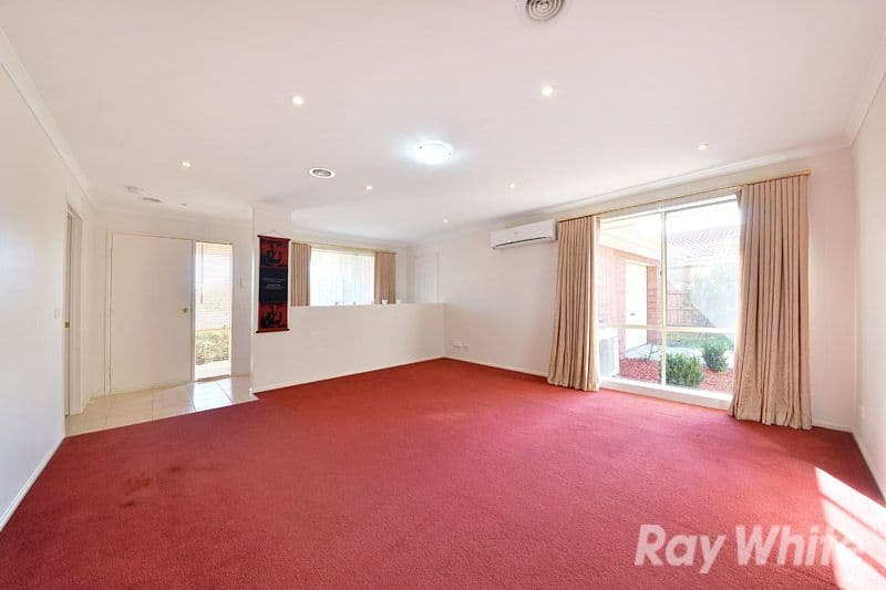 14 Fernisky Drive, CRANBOURNE EAST VIC 3977, Cranbourne East - Thumbnail 3
