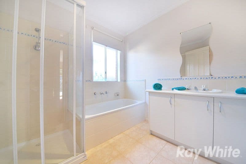 14 Fernisky Drive, CRANBOURNE EAST VIC 3977, Cranbourne East - Thumbnail 6