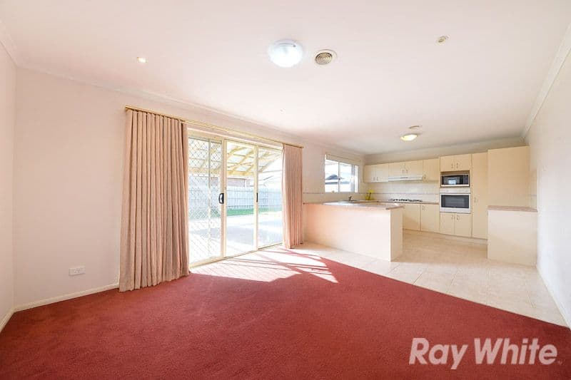14 Fernisky Drive, CRANBOURNE EAST VIC 3977, Cranbourne East - Thumbnail 7