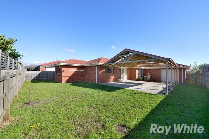 14 Fernisky Drive, CRANBOURNE EAST VIC 3977, Cranbourne East - Thumbnail 8
