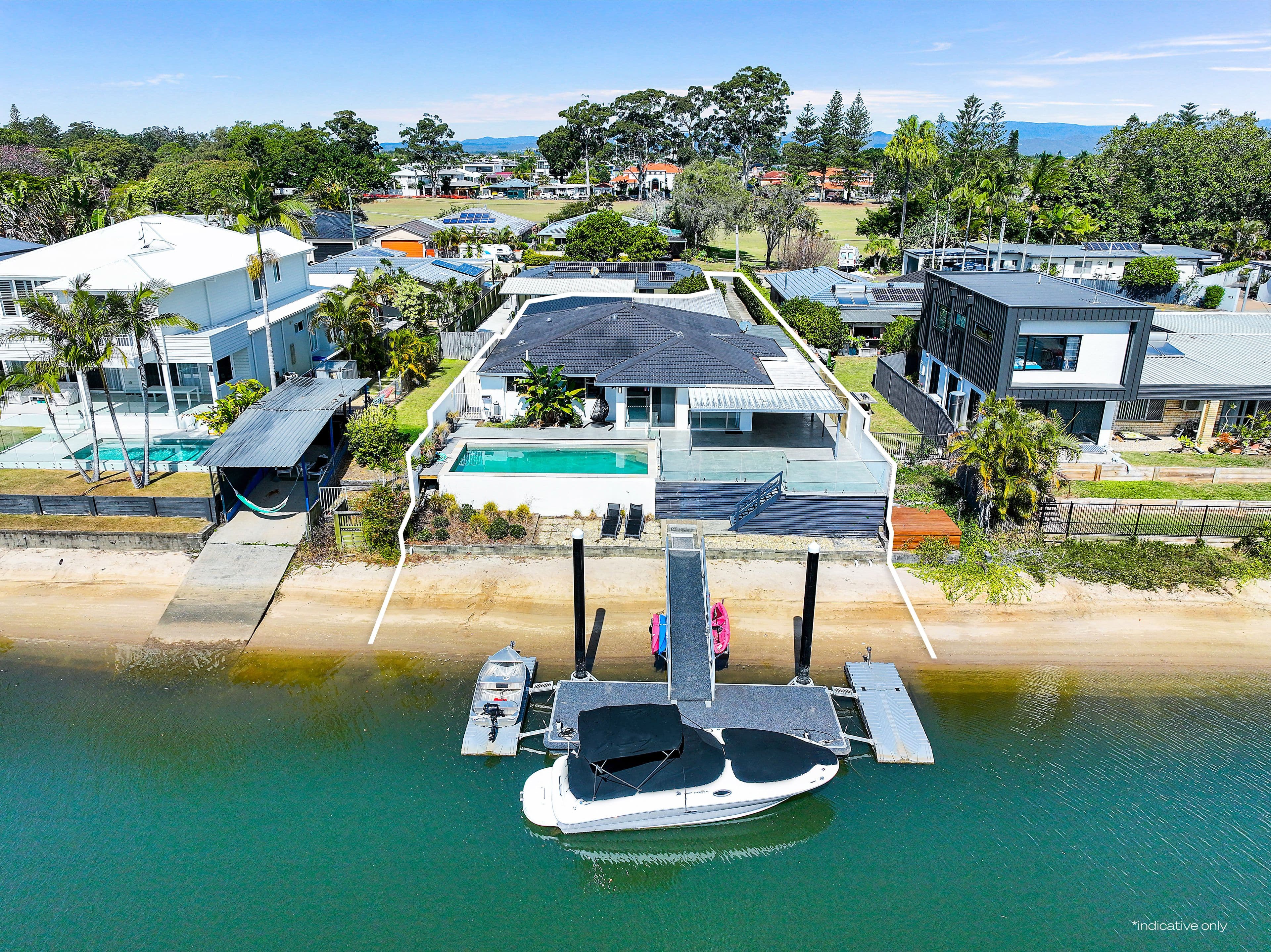 69 Kalimna Drive, Broadbeach Waters QLD 4218, Broadbeach Waters - Image 1