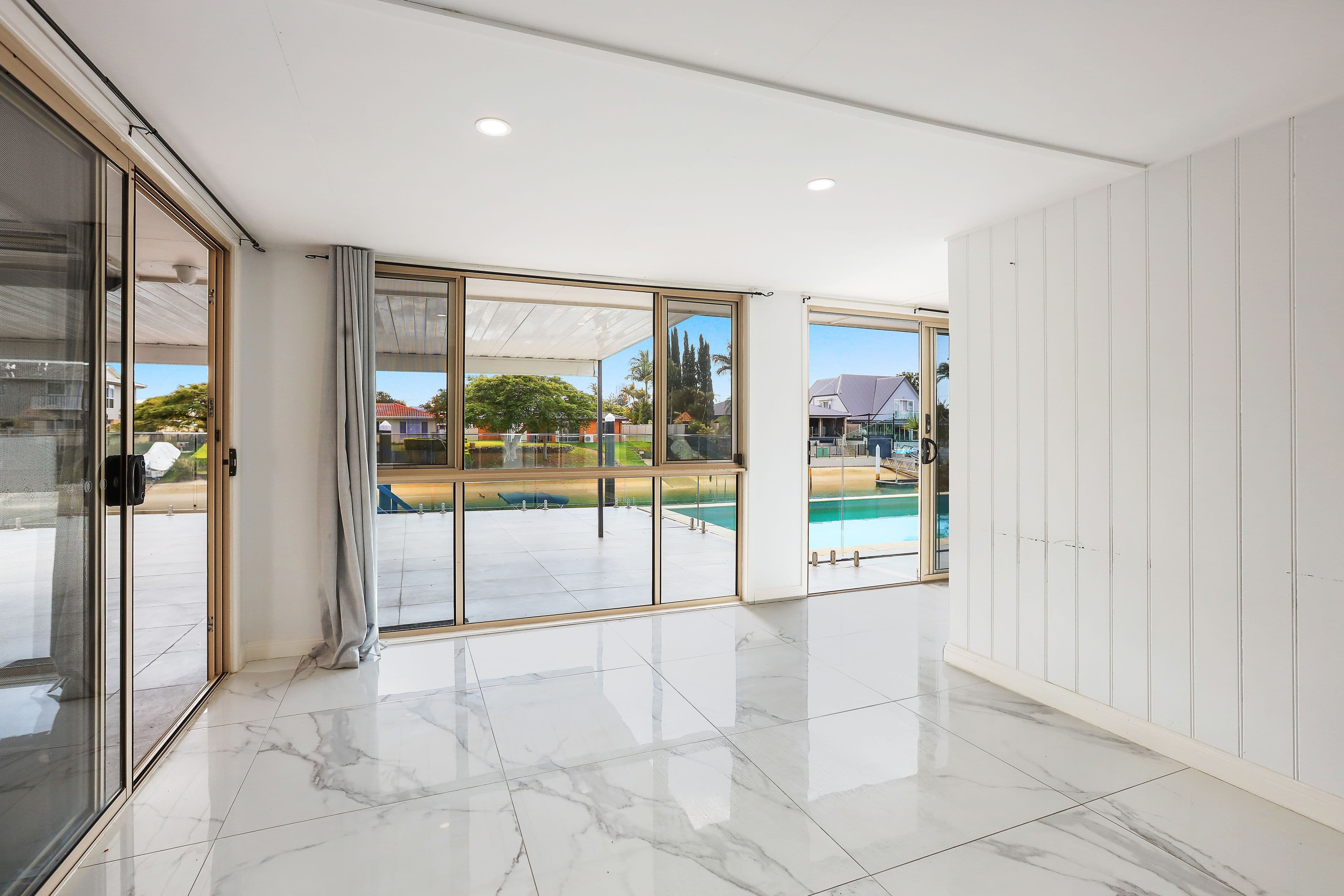 69 Kalimna Drive, Broadbeach Waters QLD 4218, Broadbeach Waters - Thumbnail 8