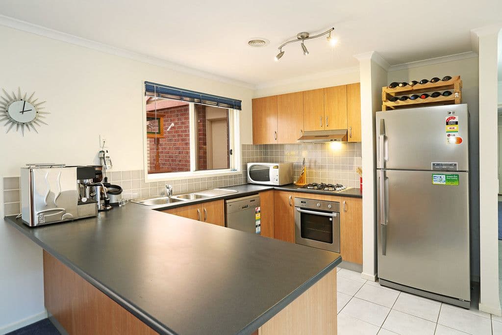 6 St Cuthberts Court, Marshall VIC 3216, Marshall - Thumbnail 3