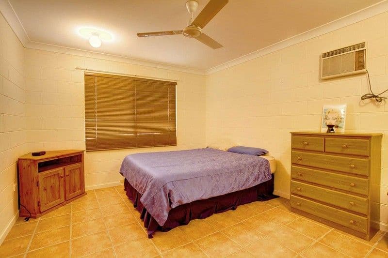 27 Whitsunday Drive, KIRWAN QLD 4817, Kirwan - Thumbnail 3