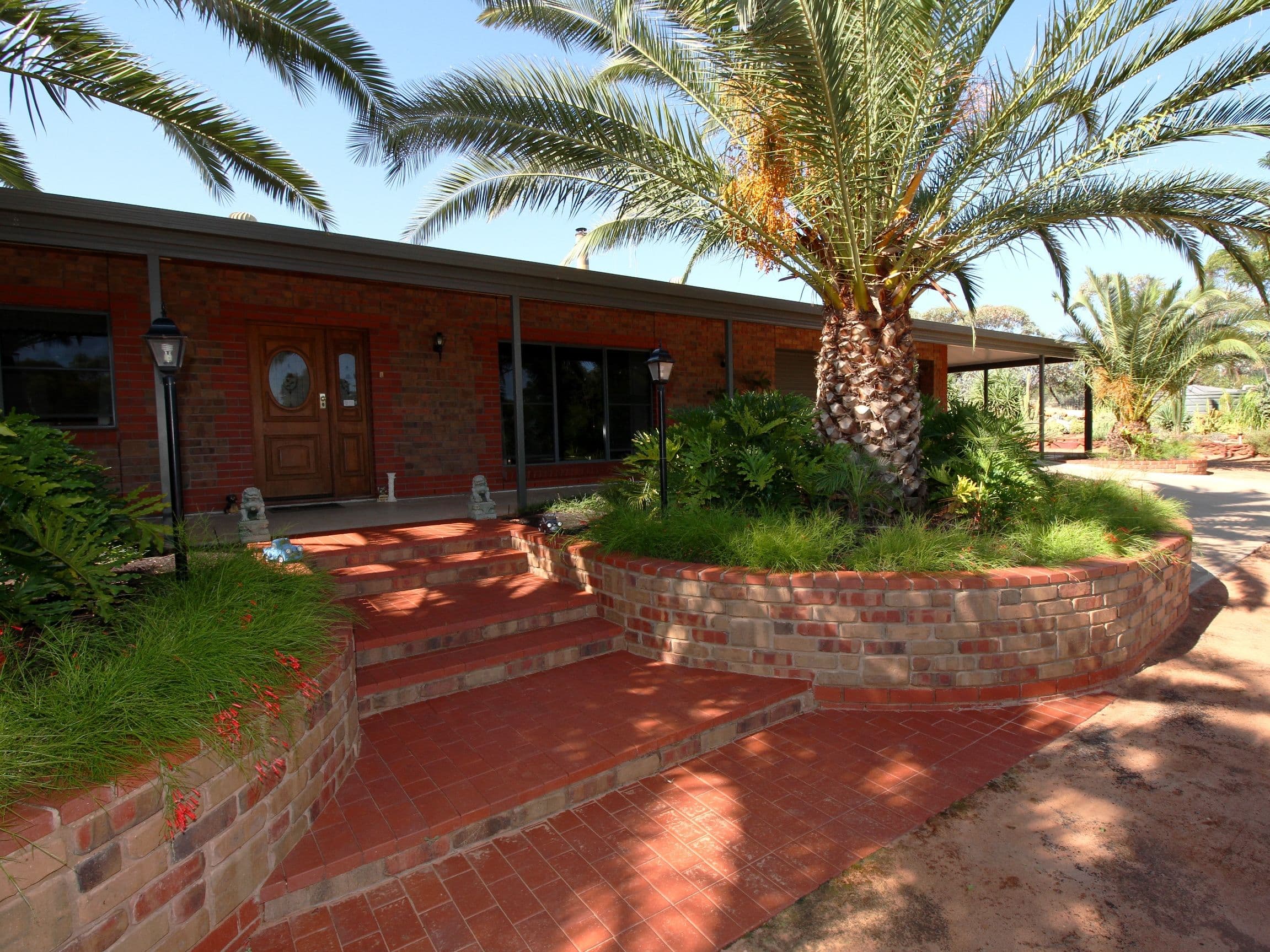 210 Battams Road, Glossop SA 5344, Glossop - Thumbnail 2