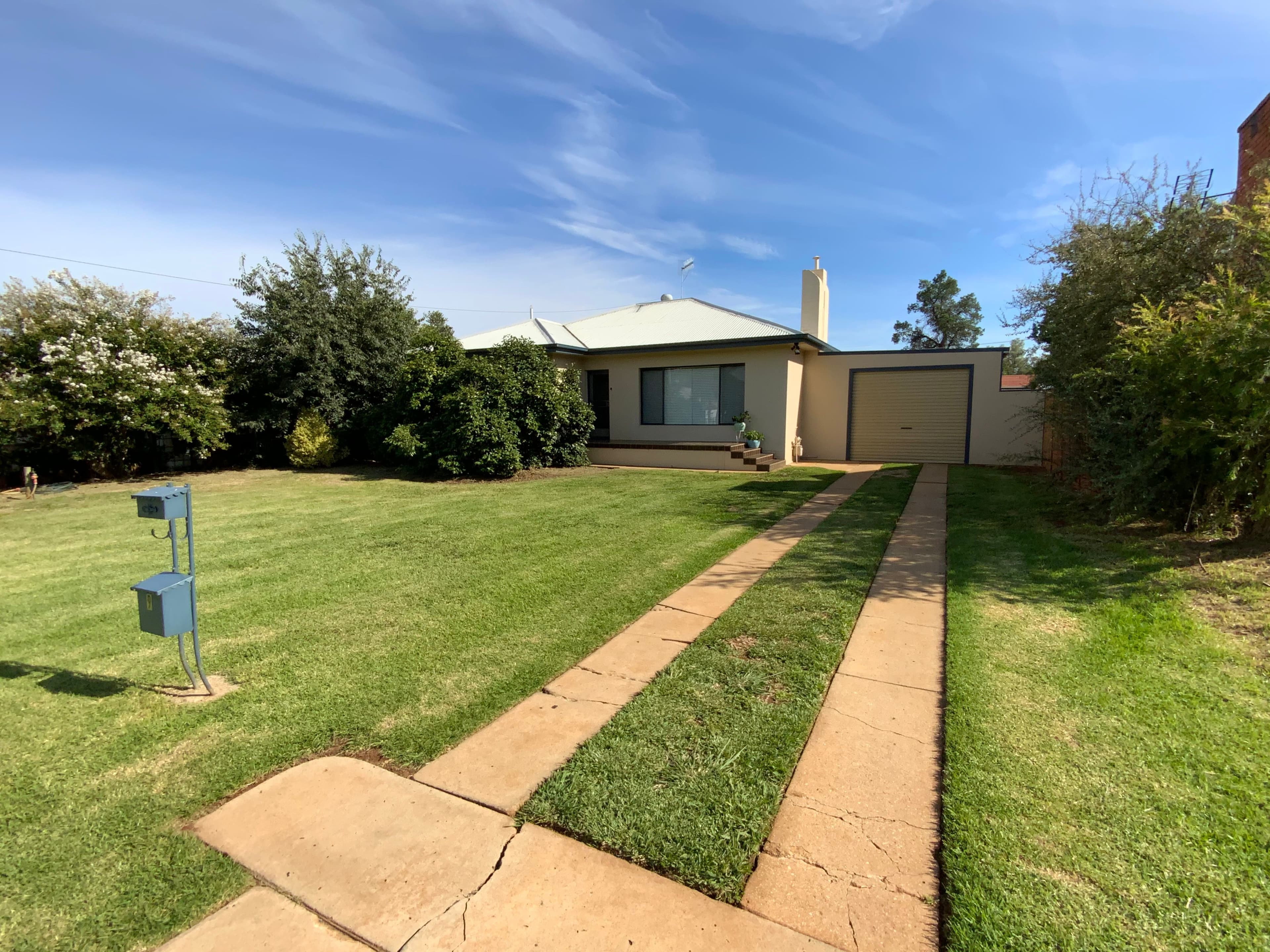 9 Gallipoli Street, Griffith NSW 2680, Griffith - Image 1