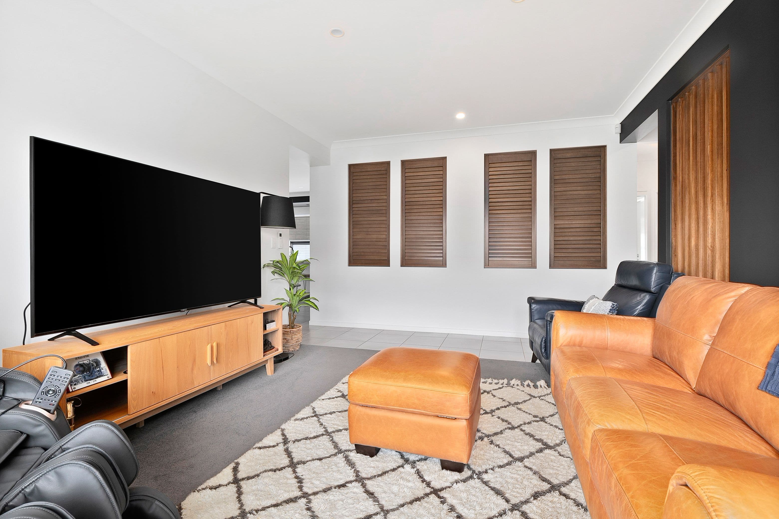 19 Longford Street, Emerald QLD 4720, Emerald - Thumbnail 4