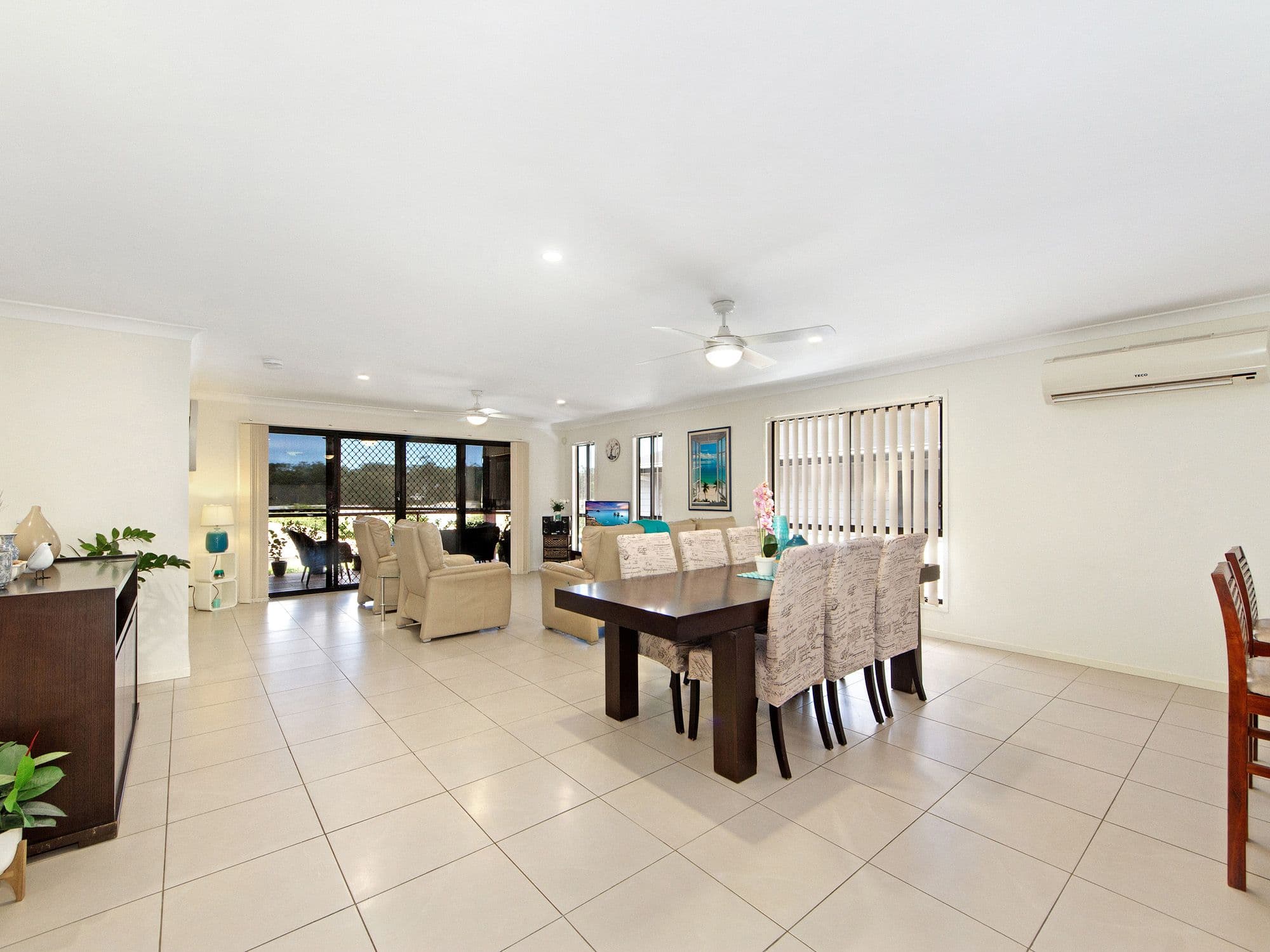 22 Silver Gull Street, Coomera QLD 4209, Coomera - Thumbnail 4