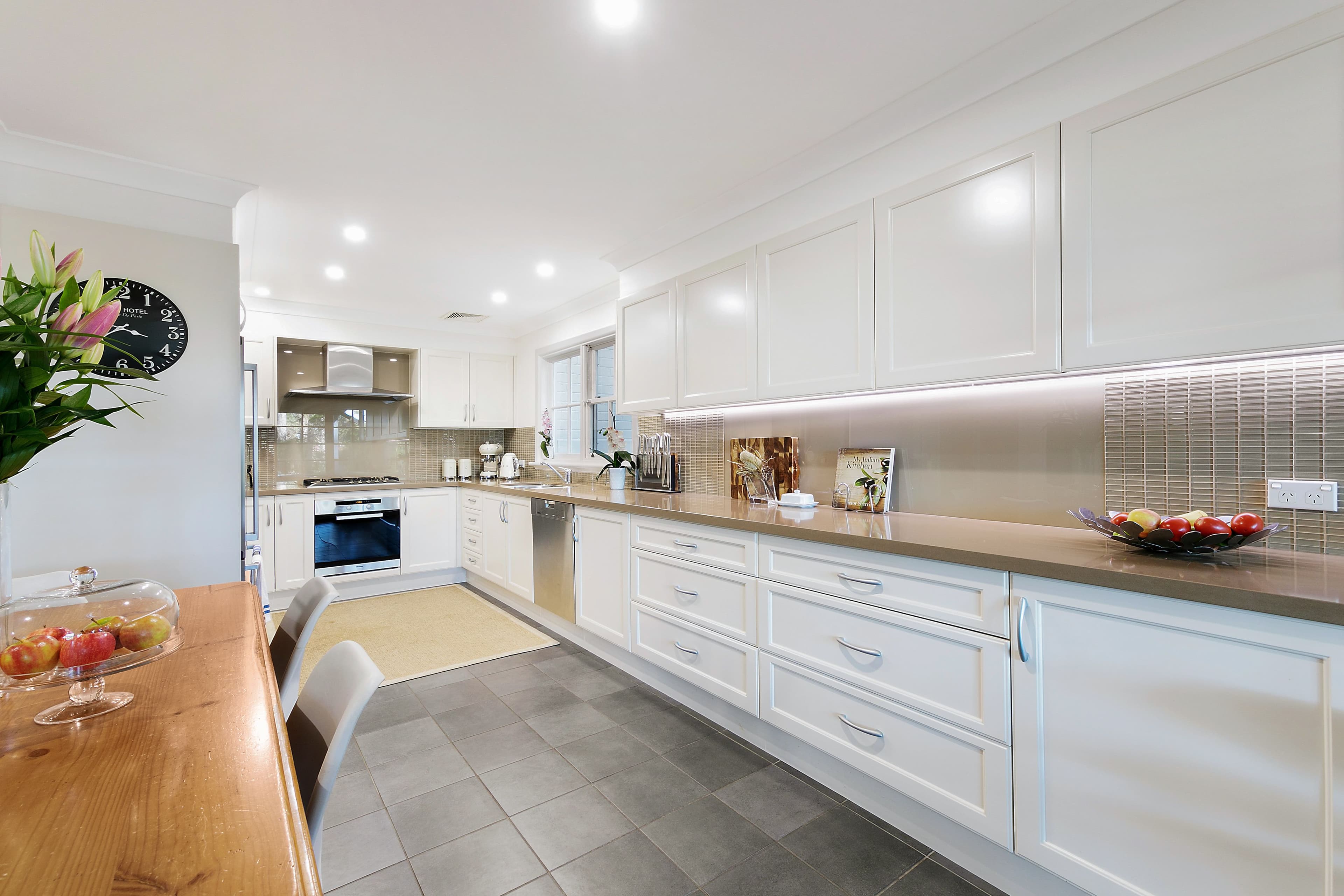 135 Grosvenor Street, Wahroonga NSW 2076, Wahroonga - Thumbnail 4