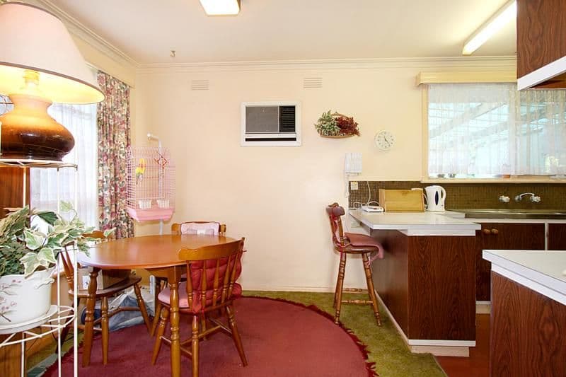 94 Fonteyn Drive, WANTIRNA SOUTH VIC 3152, Wantirna South - Thumbnail 4