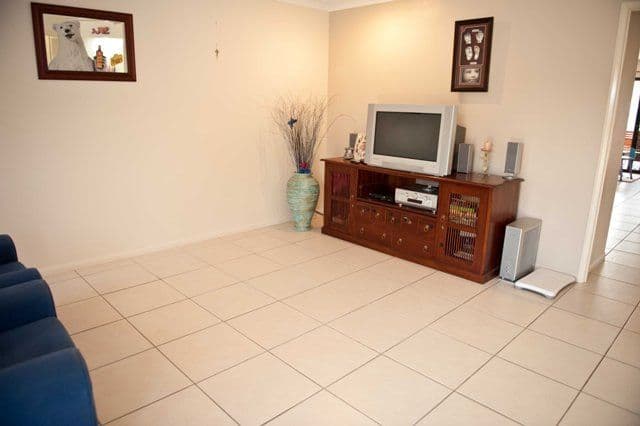 28 Endurance Avenue, Cooloola Cove, QLD, 4580, Cooloola Cove - Thumbnail 2