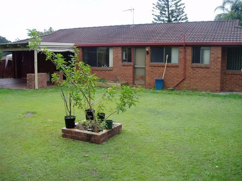 22 Balfour Crescent, HIGHLAND PARK QLD 4211, Highland Park - Thumbnail 6