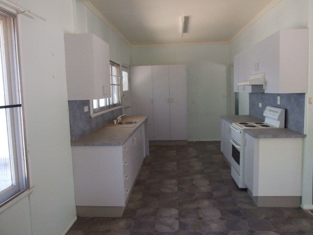 48 Quail Street, LONGREACH QLD 4730, Longreach - Thumbnail 5