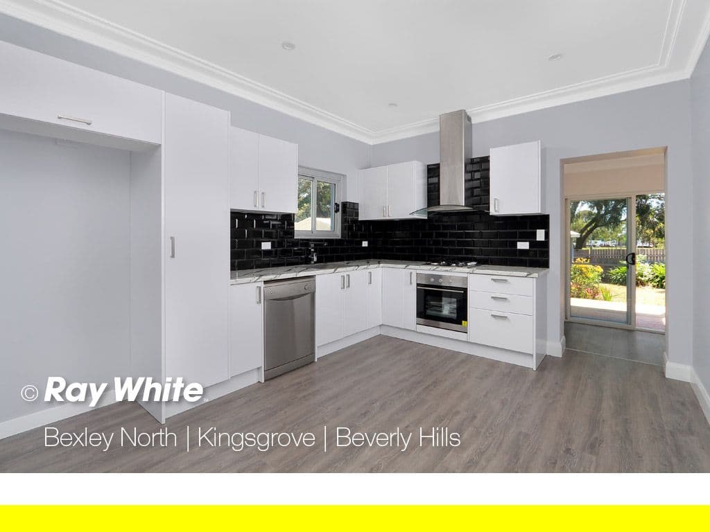 24 Baralga Crescent, Riverwood - Thumbnail 2