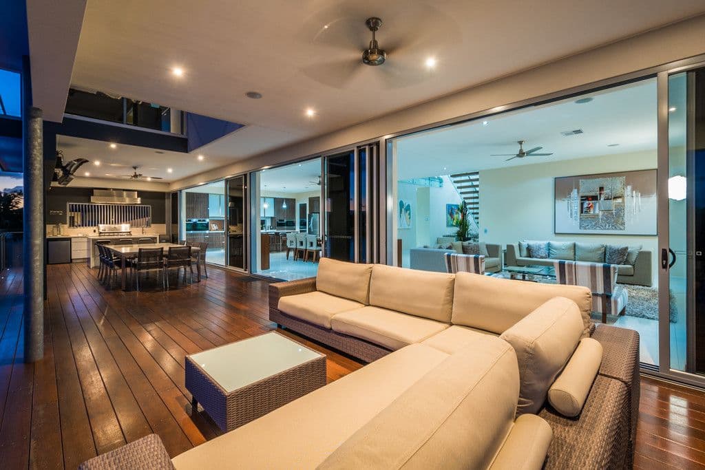 131 Sir Bruce Small Boulevard, Benowa Waters QLD 4217, Benowa - Thumbnail 5
