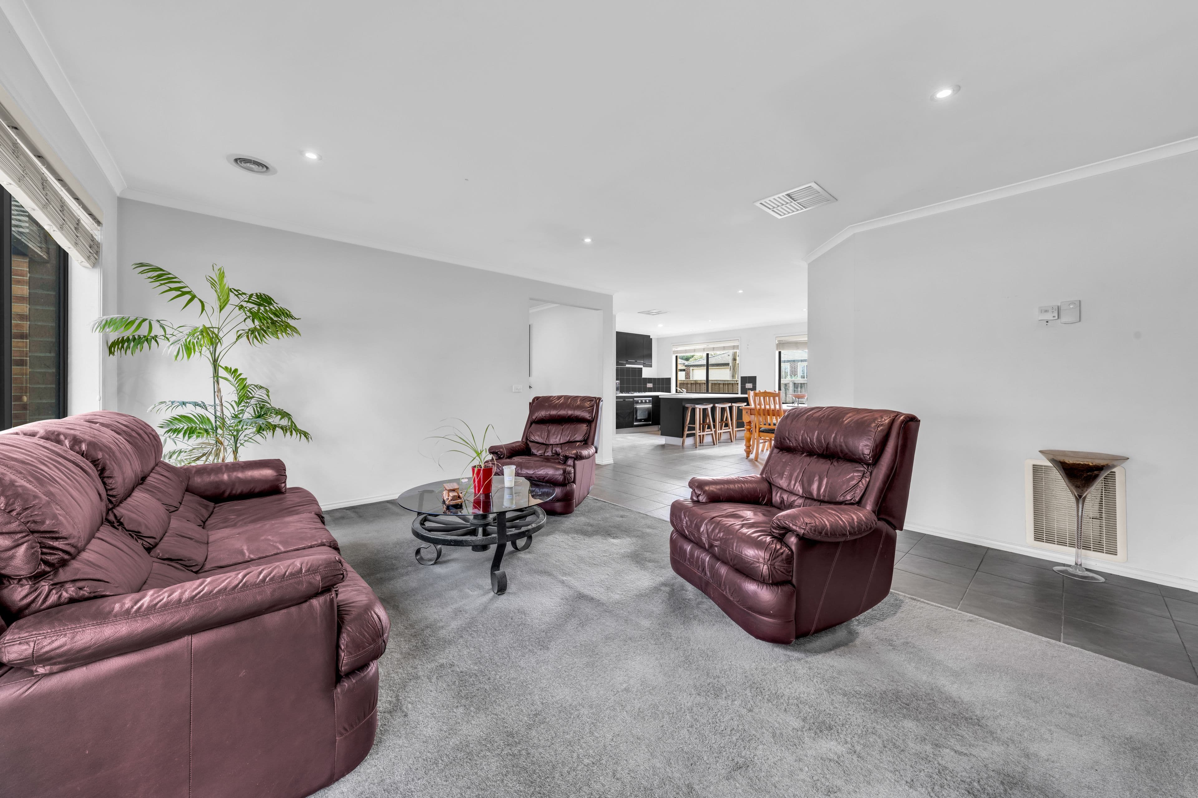 10 Clancy Crescent, Carrum Downs VIC 3201, Carrum Downs - Thumbnail 5