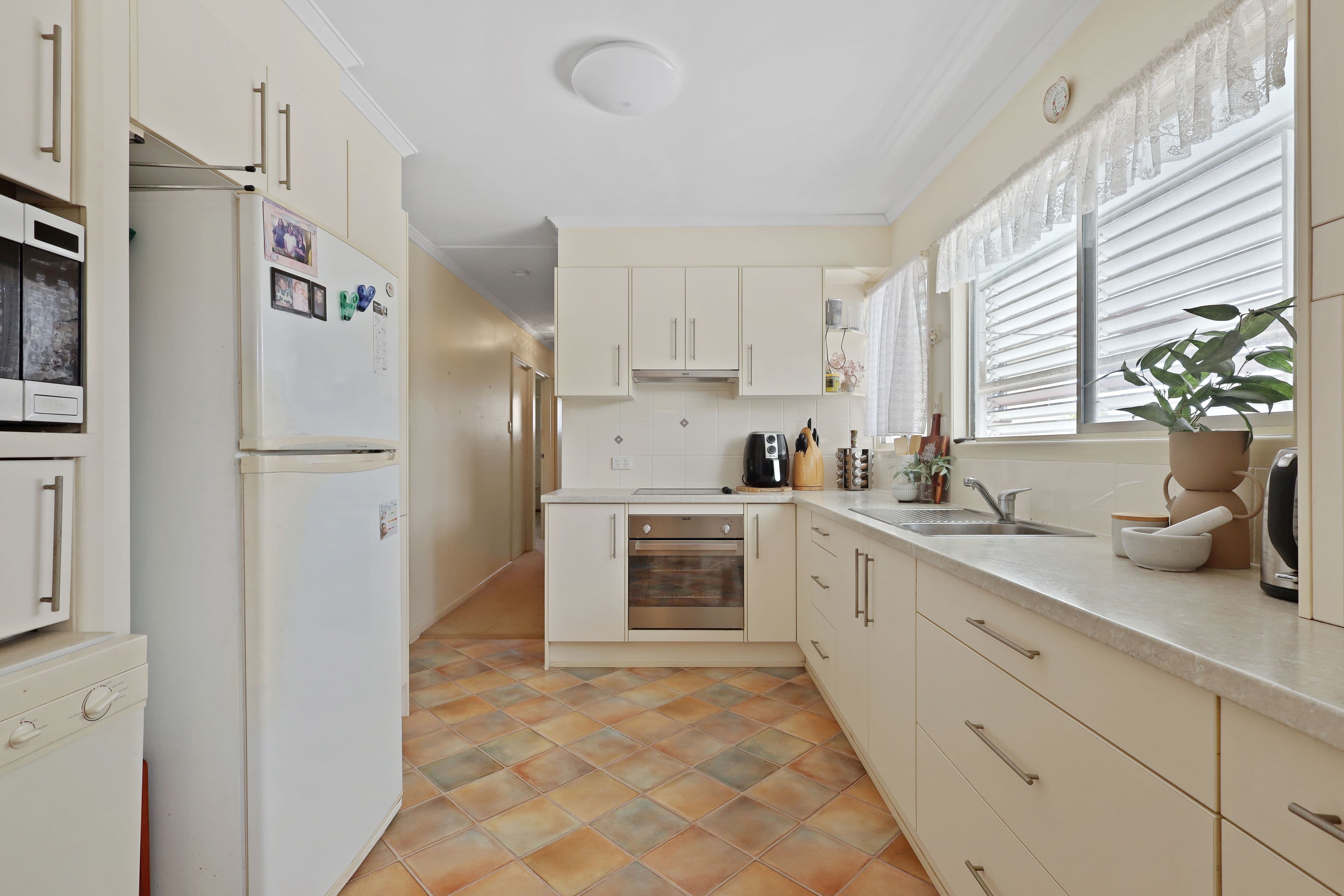 14 Larcombe Street, Zillmere QLD 4034, Zillmere - Thumbnail 5