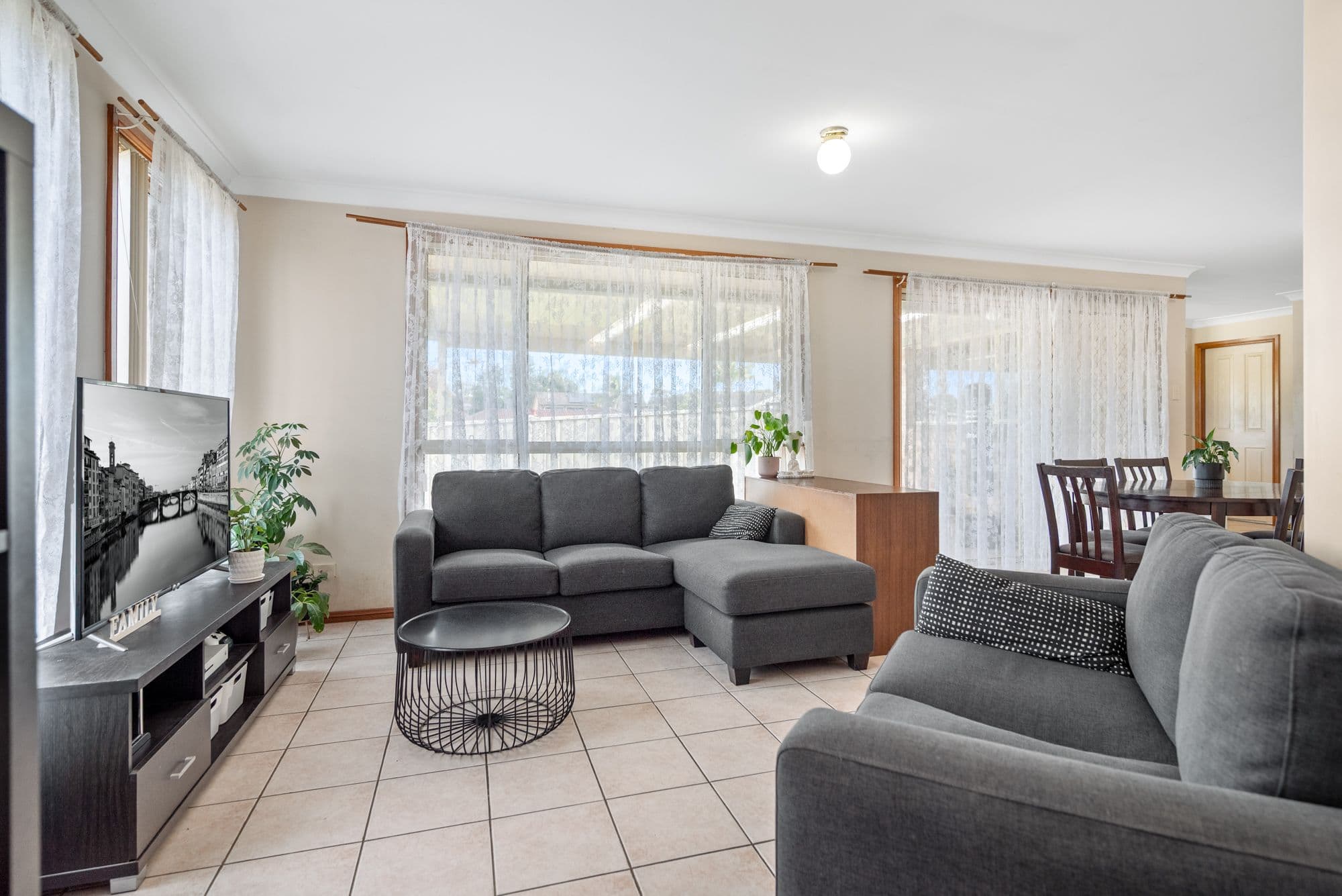 3/48 Julius Road, Rosemeadow NSW 2560, Rosemeadow - Thumbnail 2