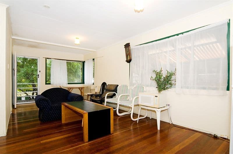 10 Dorricott Crescent, GOODNA QLD 4300, Goodna - Thumbnail 3