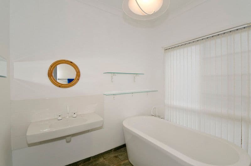 45 Galleon Way, CURRUMBIN WATERS QLD 4223, Currumbin Waters - Thumbnail 4