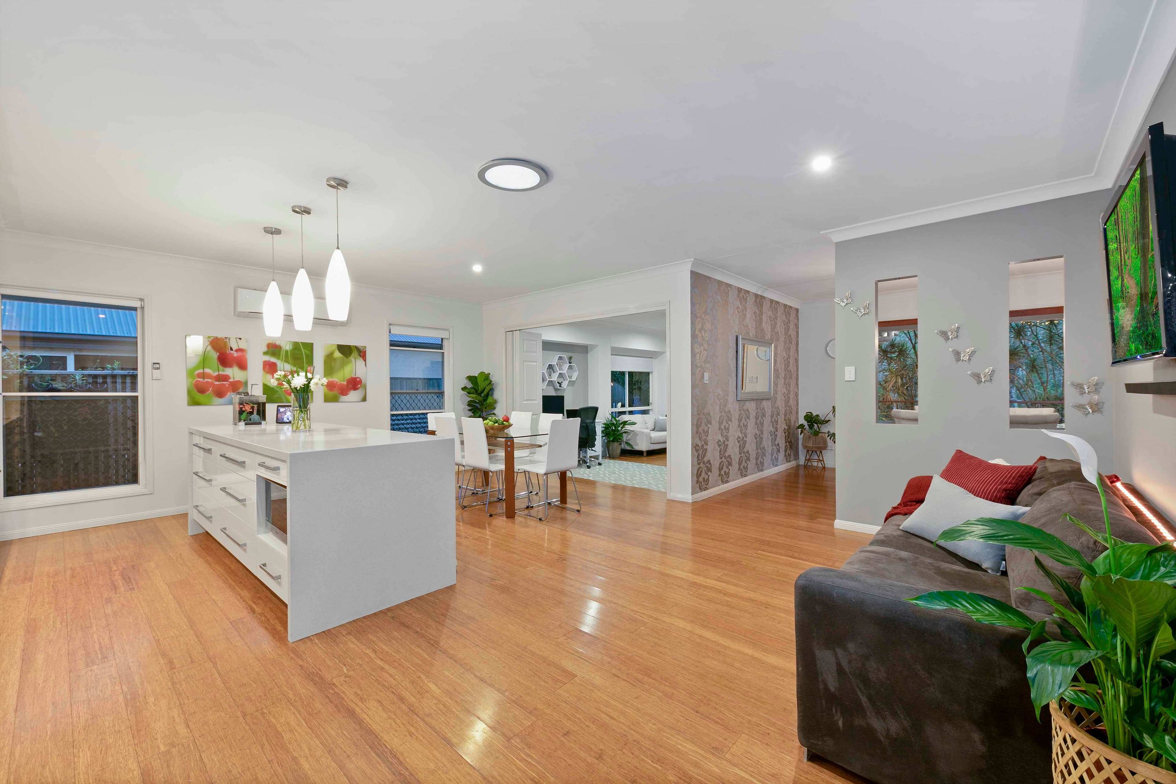 1 Park View Court, Sinnamon Park QLD 4073, Sinnamon Park - Thumbnail 4