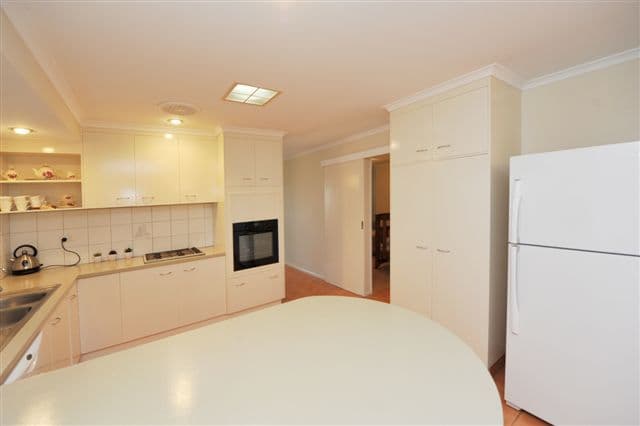 14 Karyn Street, CENTENARY HEIGHTS QLD 4350, Centenary Heights - Thumbnail 5
