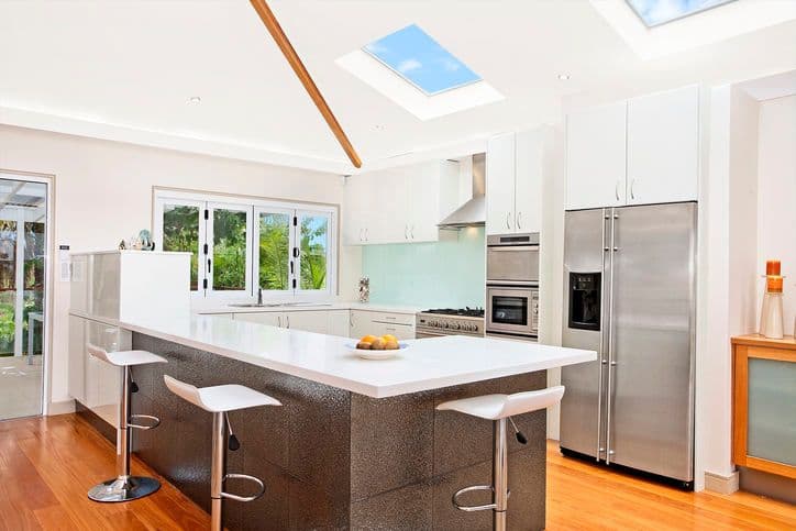 8 Ozone Parade, DEE WHY NSW 2099, Dee Why - Thumbnail 2