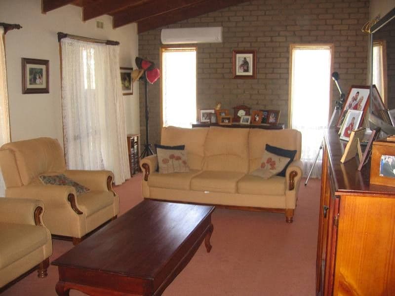 163  Tarcombe Road, SEYMOUR VIC 3660, Seymour - Thumbnail 2
