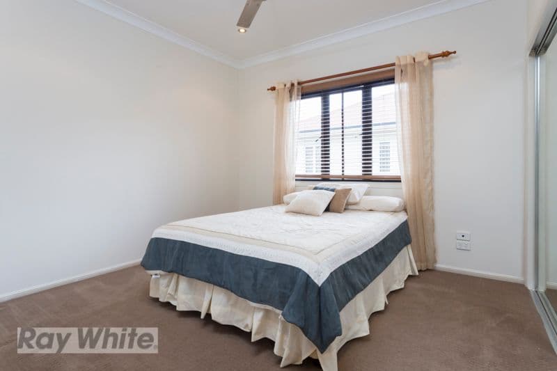 105 Mons Road, CARINA HEIGHTS QLD 4152, Carina Heights - Thumbnail 5