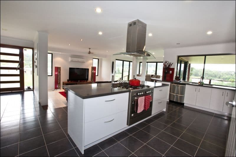 211 Schulze Road, BEECHER QLD 4680, Beecher - Thumbnail 3