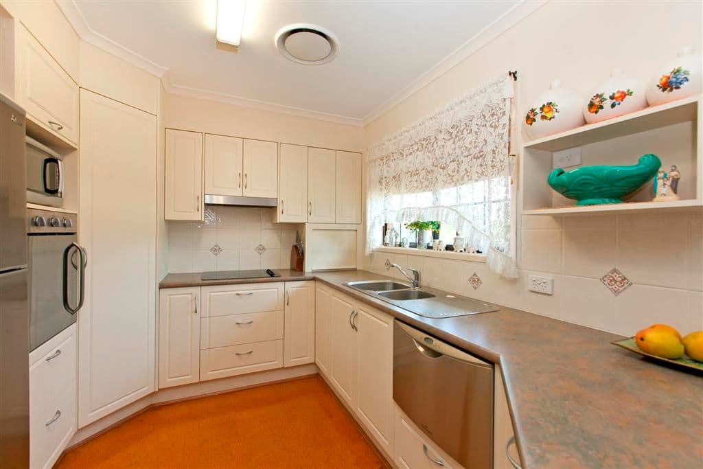 34 Hunter Street, ALEXANDRA HILLS QLD 4161, Alexandra Hills - Thumbnail 2