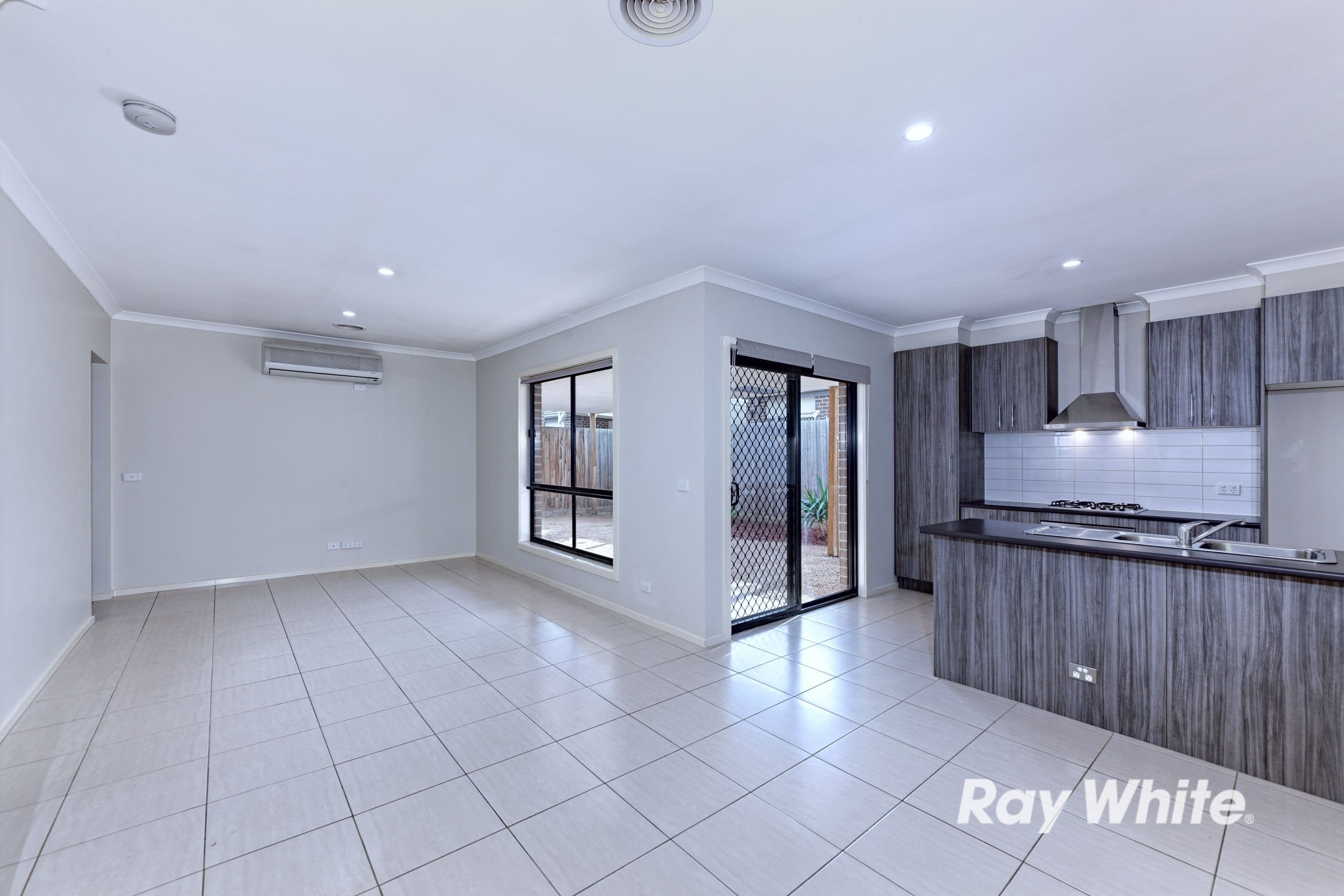 60 Toritta Way, Truganina VIC 3029, Truganina - Thumbnail 7