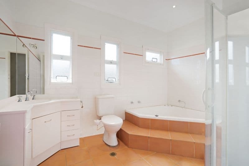 52 Barrenjoey Road, Ettalong Beach - Thumbnail 5