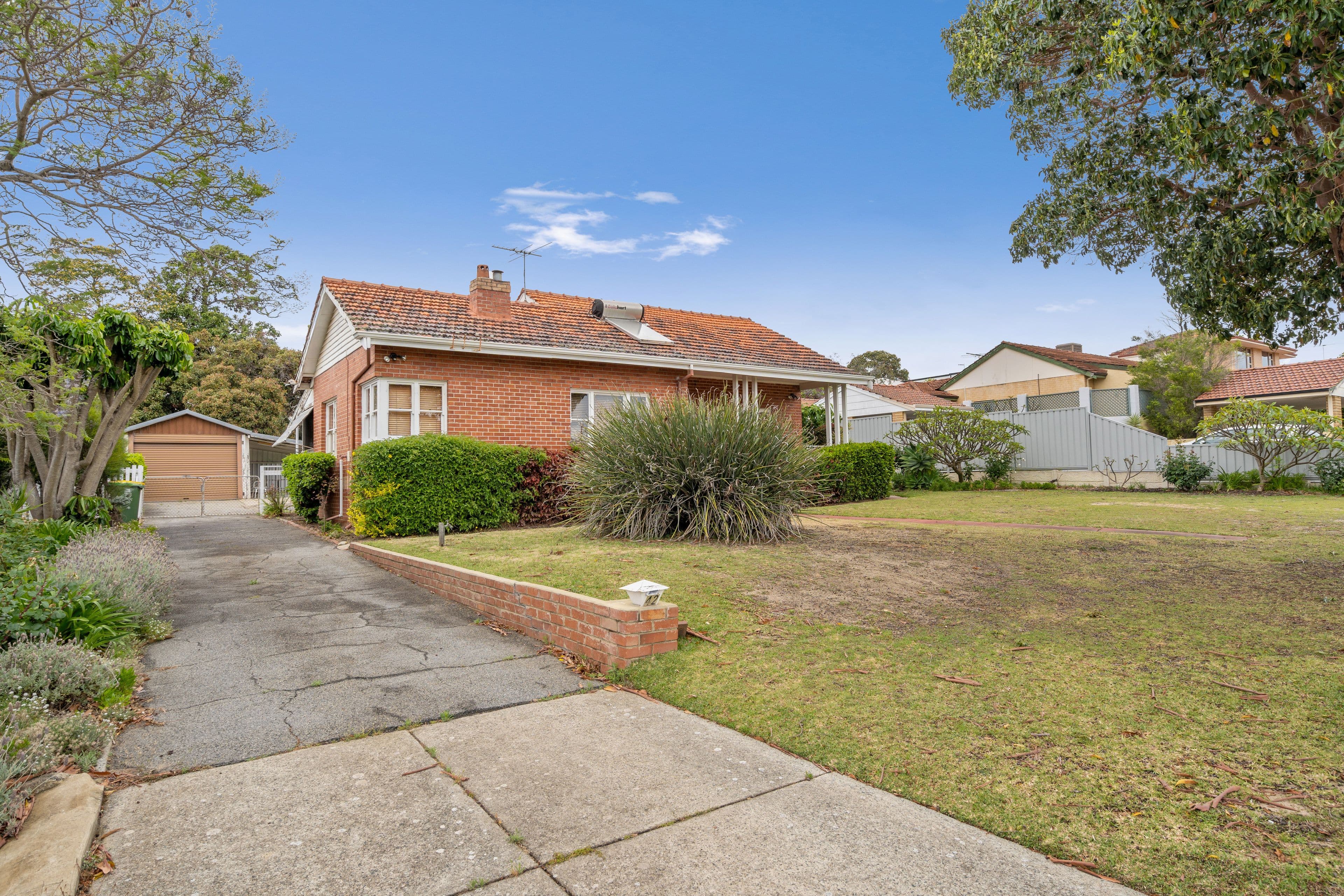 42 Kitchener Road, Melville WA 6156, Melville - Image 1