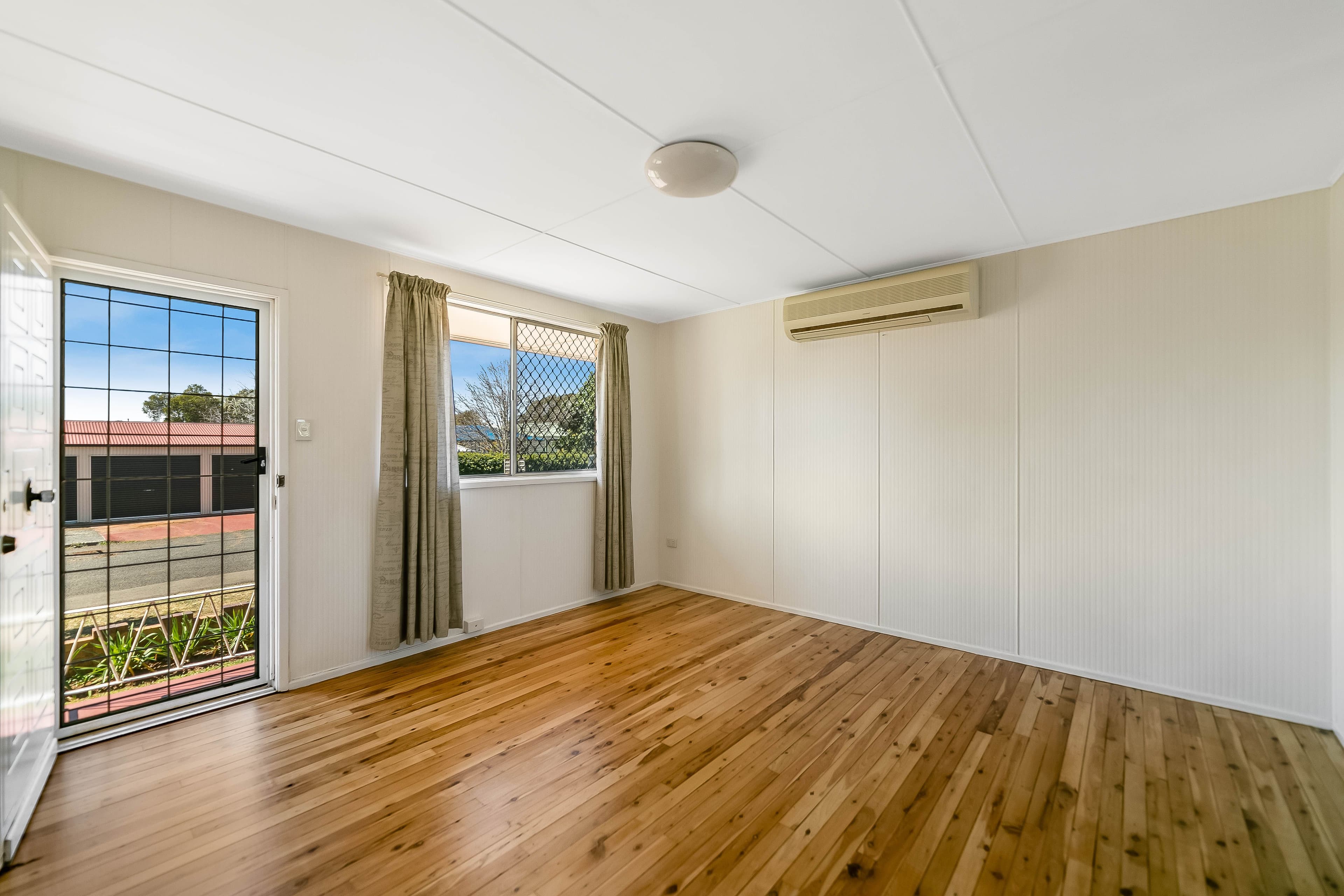 14 Ascot Street, Newtown QLD 4350, Newtown - Thumbnail 3