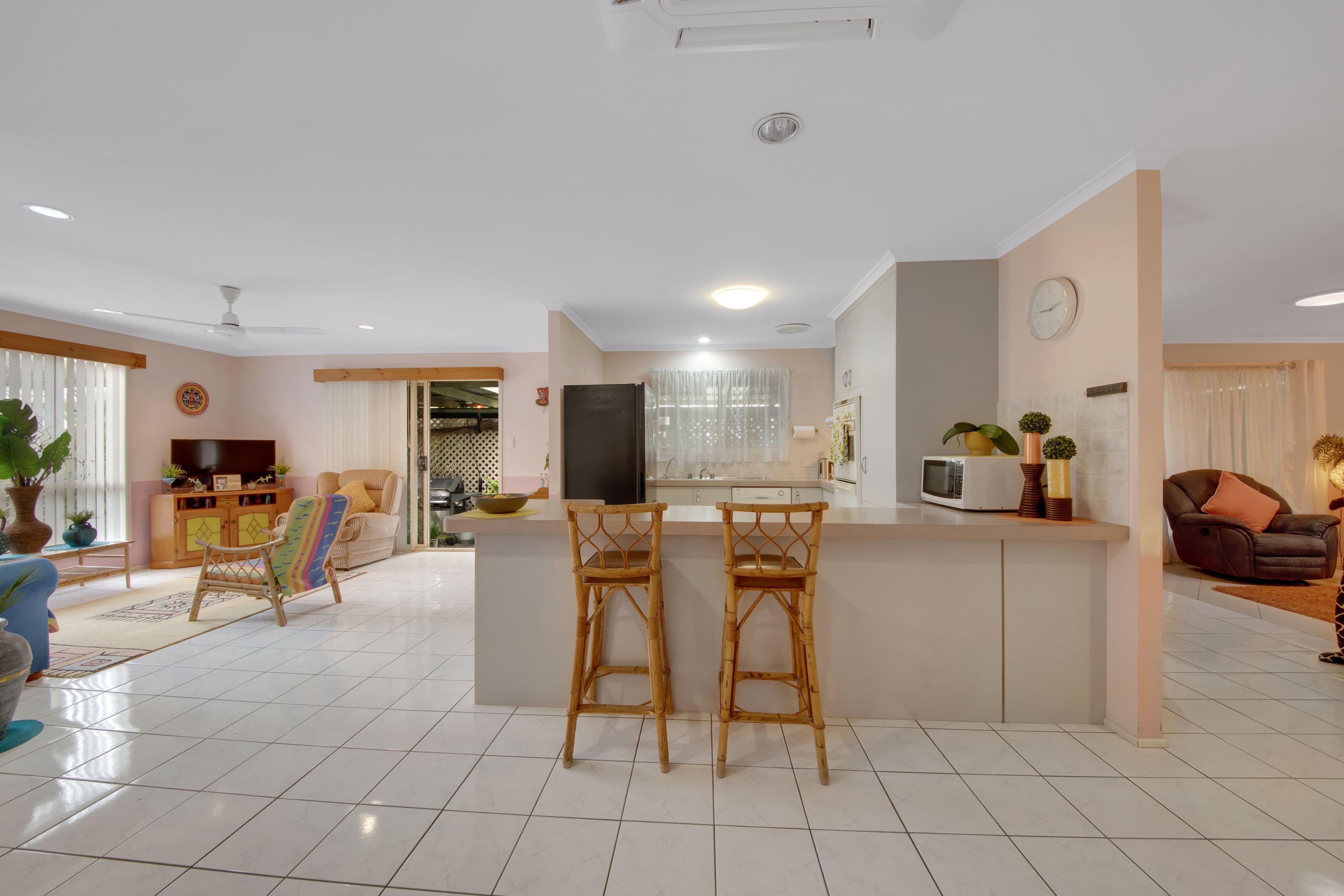 10 Lagoon Court, Clinton QLD 4680, Clinton - Thumbnail 8