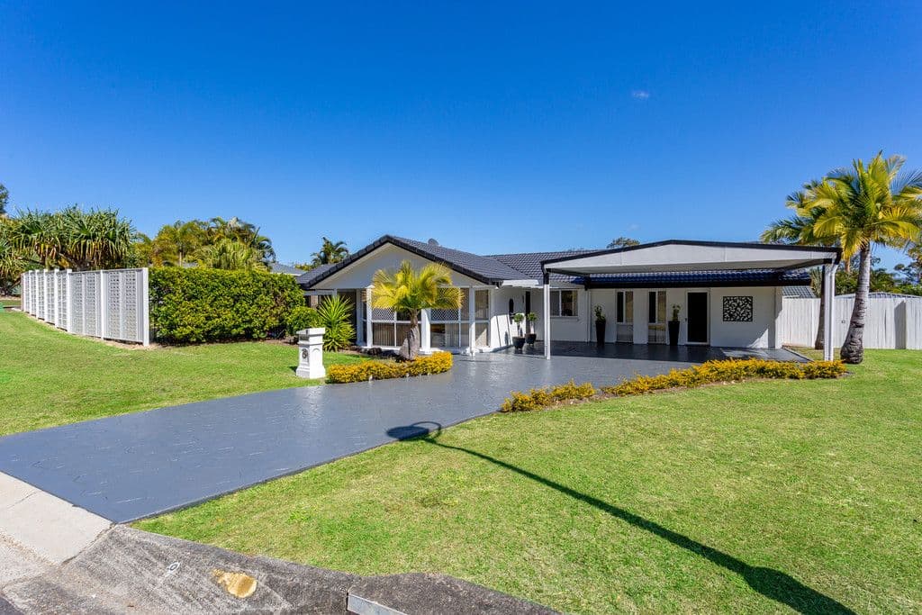 1 Rosebud Close, Parkwood QLD 4214, Parkwood - Image 1