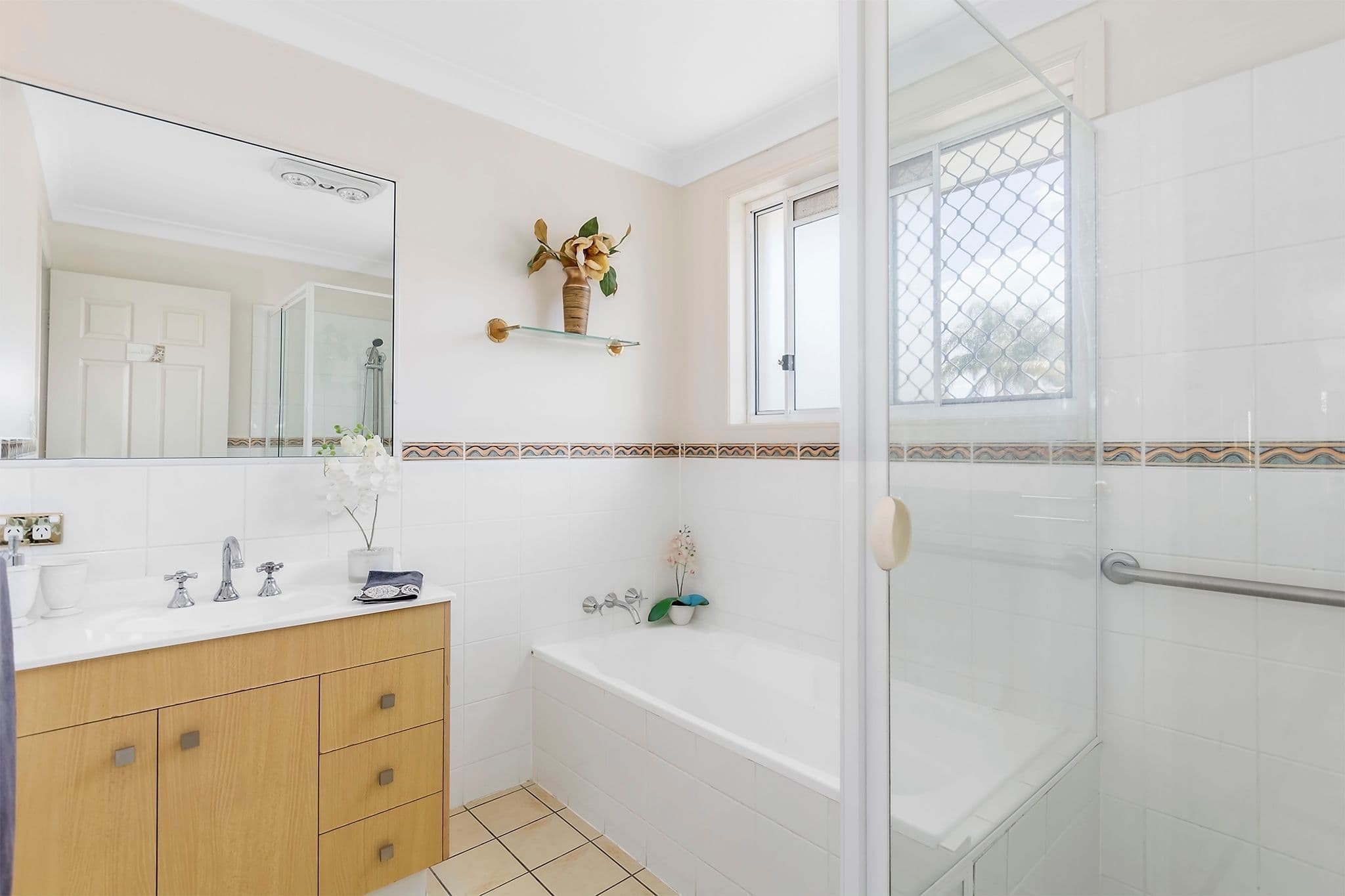1 Rosebud Close, Parkwood QLD 4214, Parkwood - Thumbnail 8