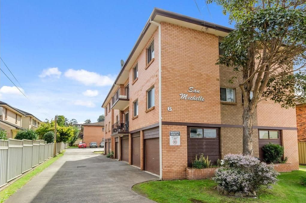 6 Mackie Street, Coniston NSW 2500, Coniston - Image 1