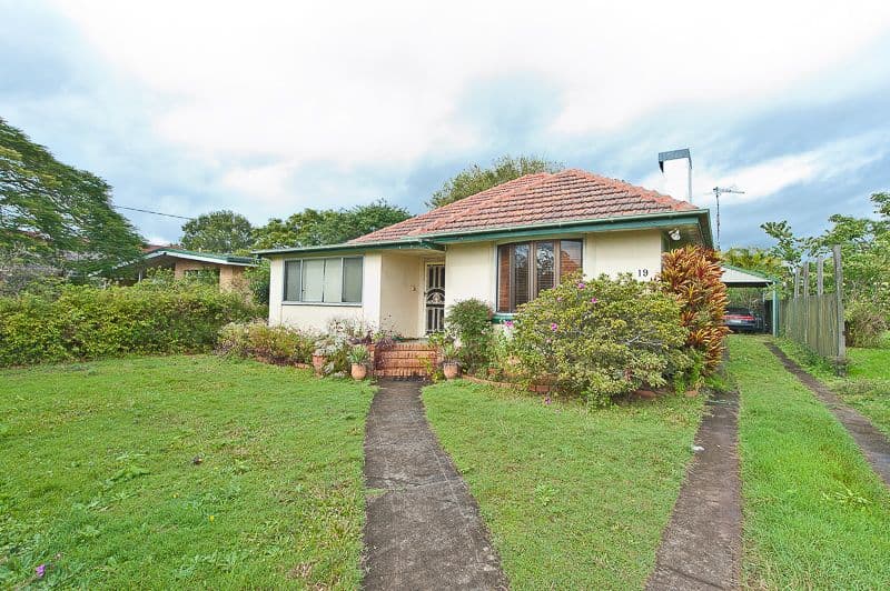 19 Hall Street, CHERMSIDE QLD 4032, Chermside - Thumbnail 3