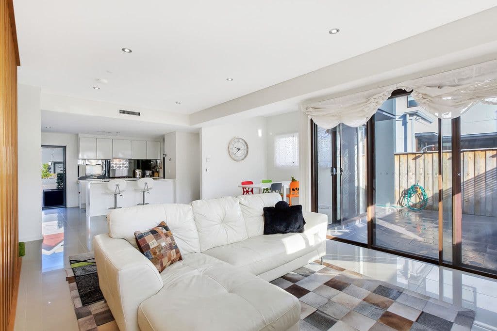19 Lister Avenue, Little Bay - Thumbnail 2