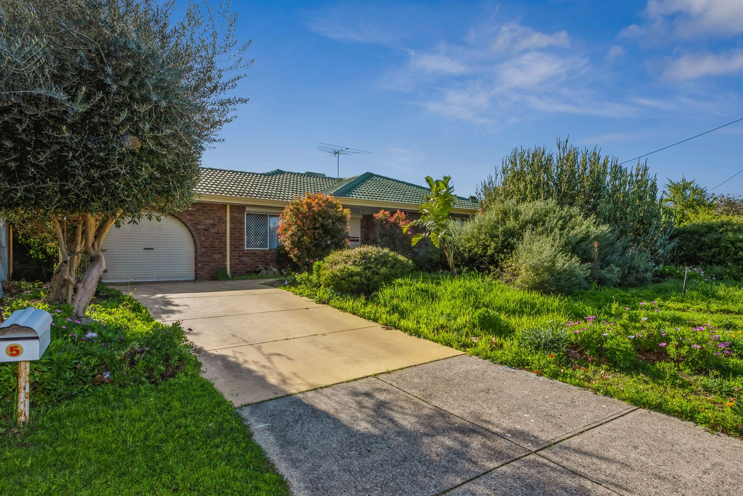 5 Henry Street, Rockingham WA 6168, Rockingham - Image 1