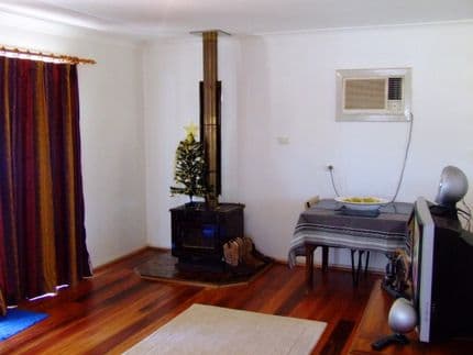 8 Spinnaker Street, Tewantin - Thumbnail 3