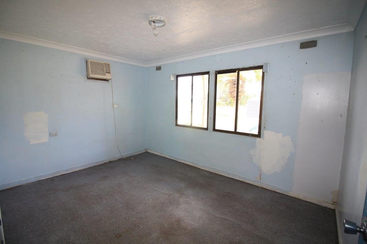 44 Mackay Street, Pentland QLD 4816, Pentland - Thumbnail 5